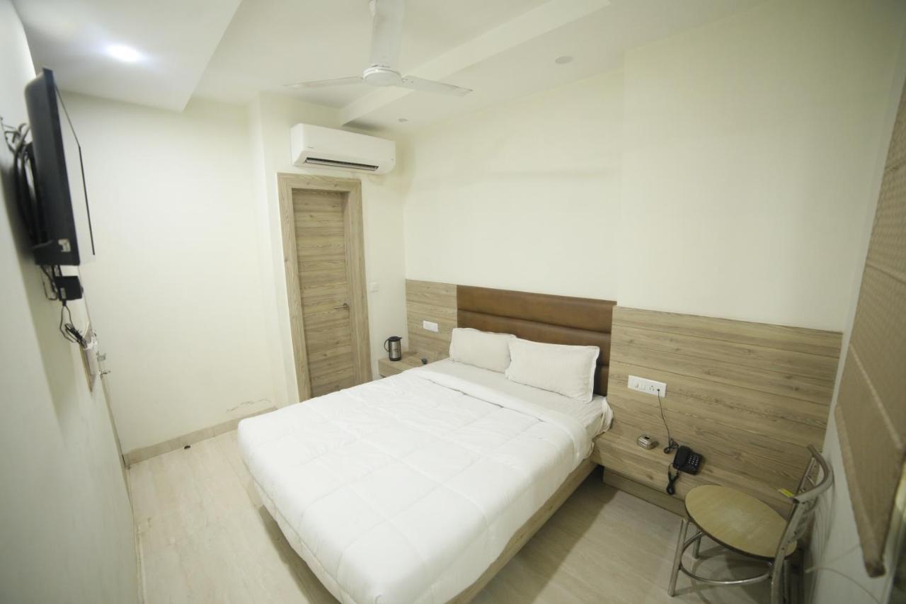 Hotel Shri Ram Residency Agra  Bagian luar foto