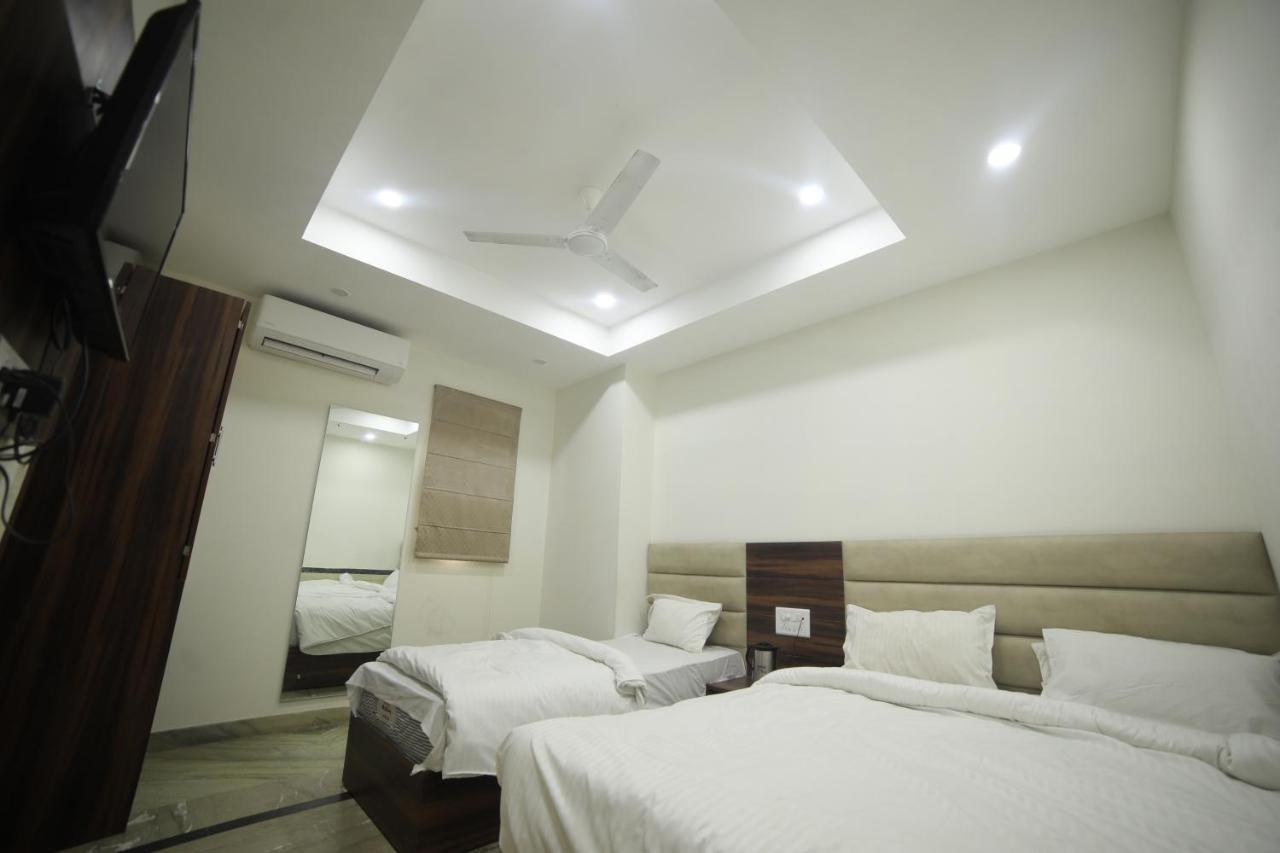 Hotel Shri Ram Residency Agra  Bagian luar foto